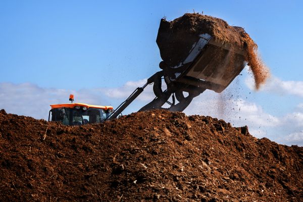 Dirt Spreading in Springfield